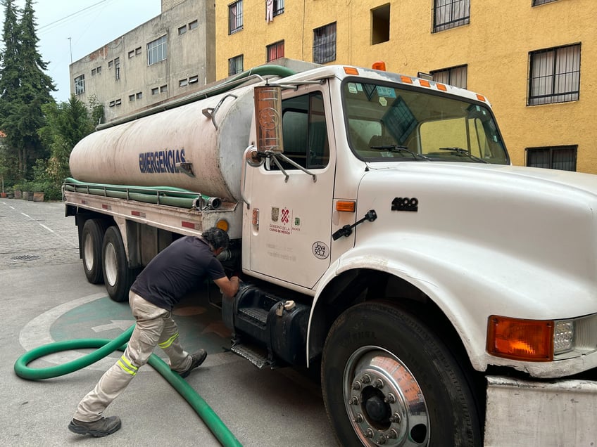 Truck Leasing Company Business Loans: A Comprehensive Guide